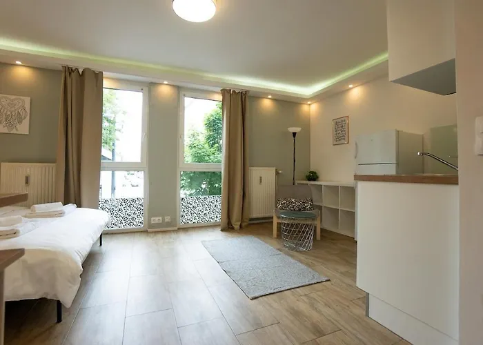 Apartment With Queen-size Bed K4